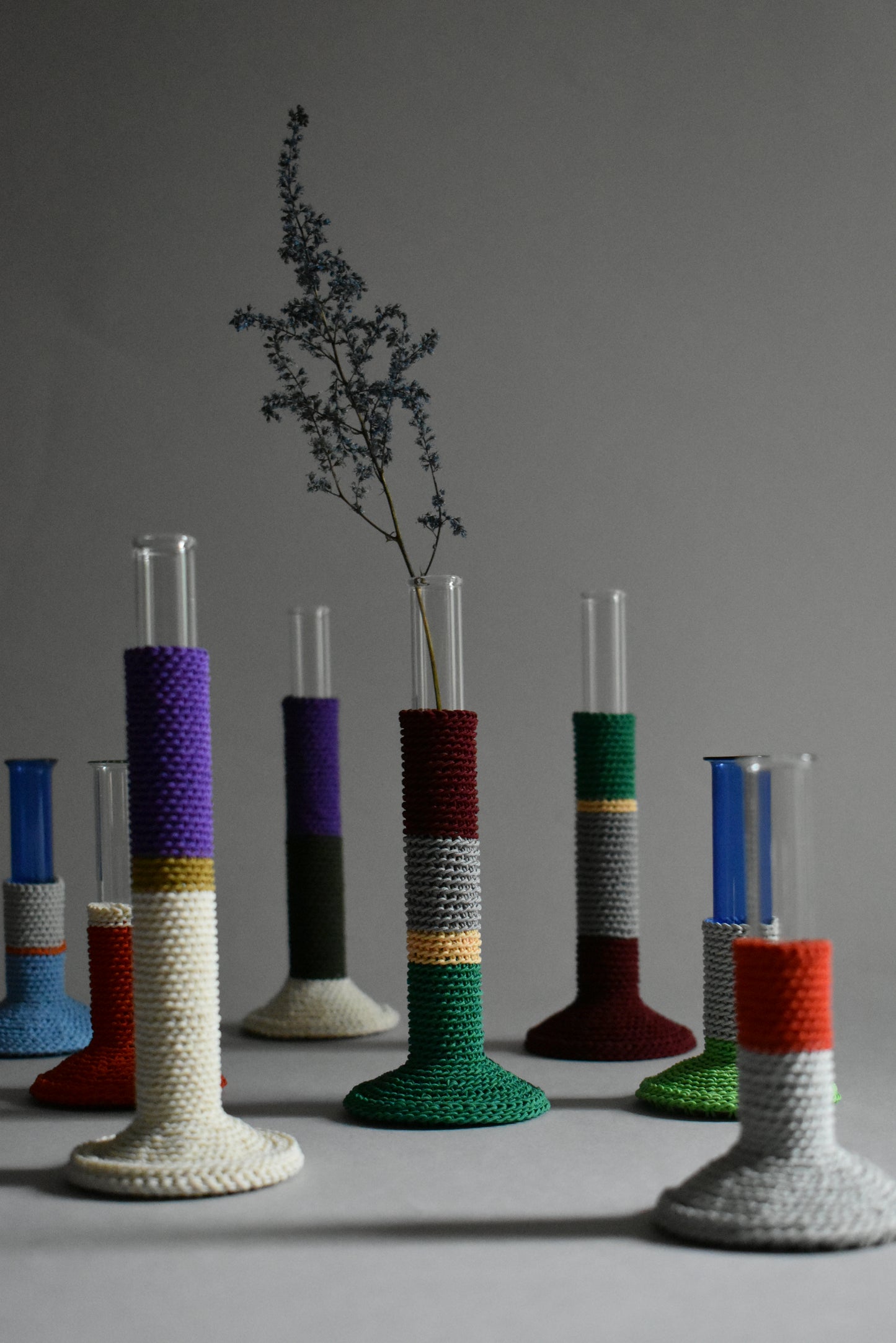 TUBE VASE / M / red mix