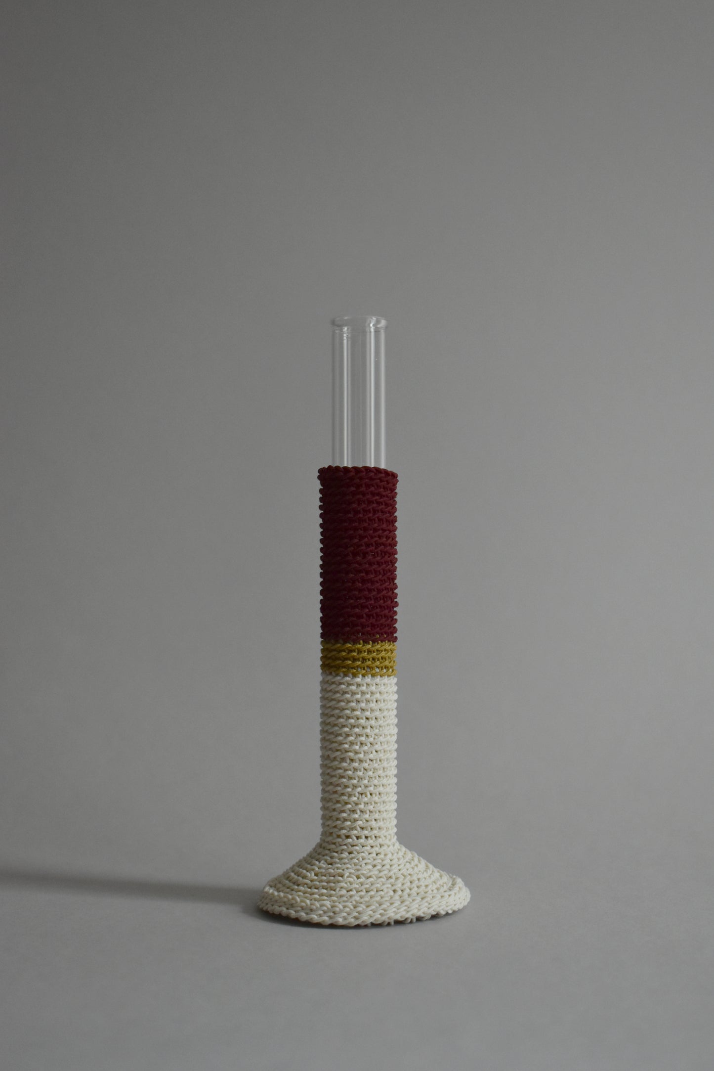 TUBE VASE / L / maroon mix