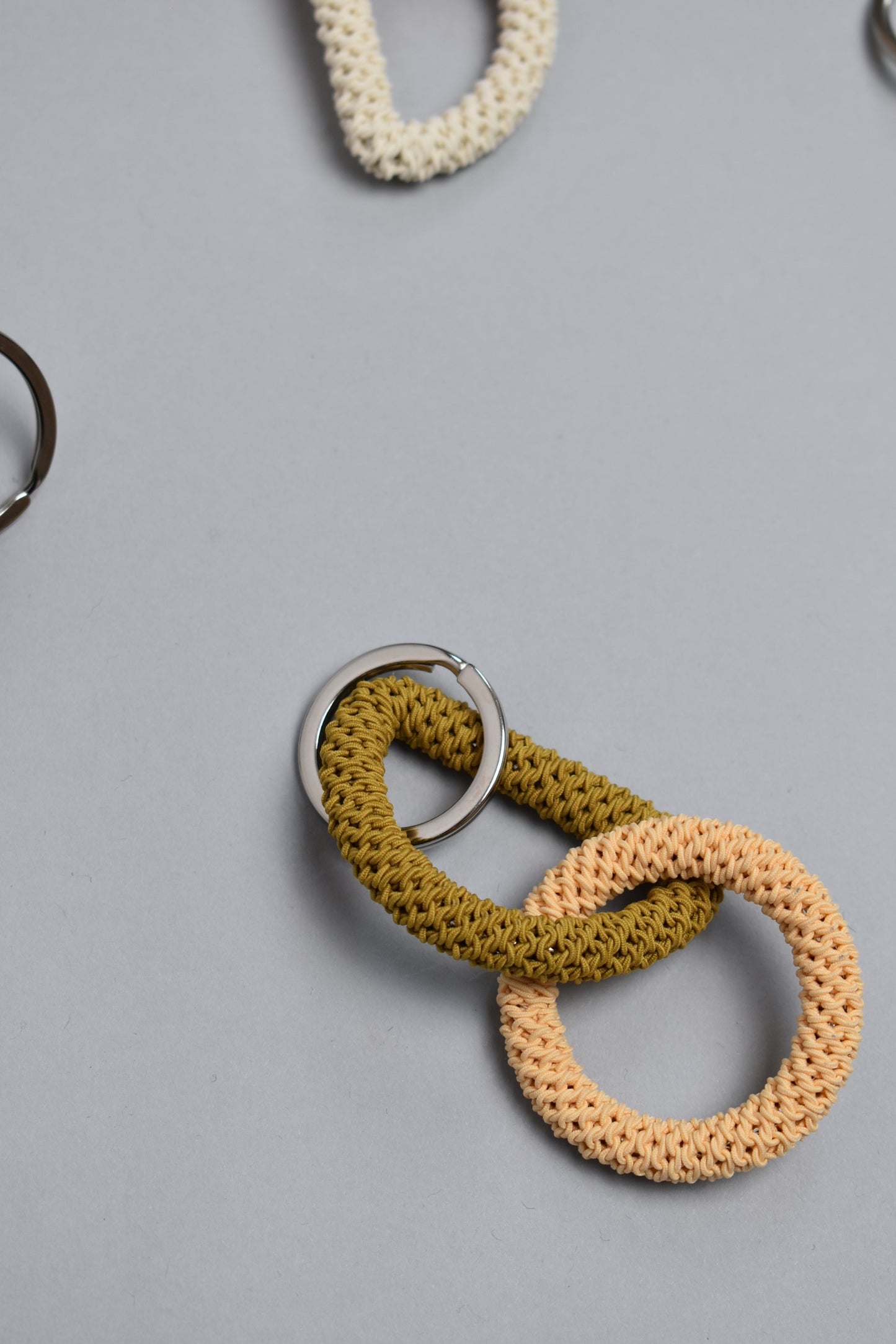 KEY CHARM / M / mustard × pink beige