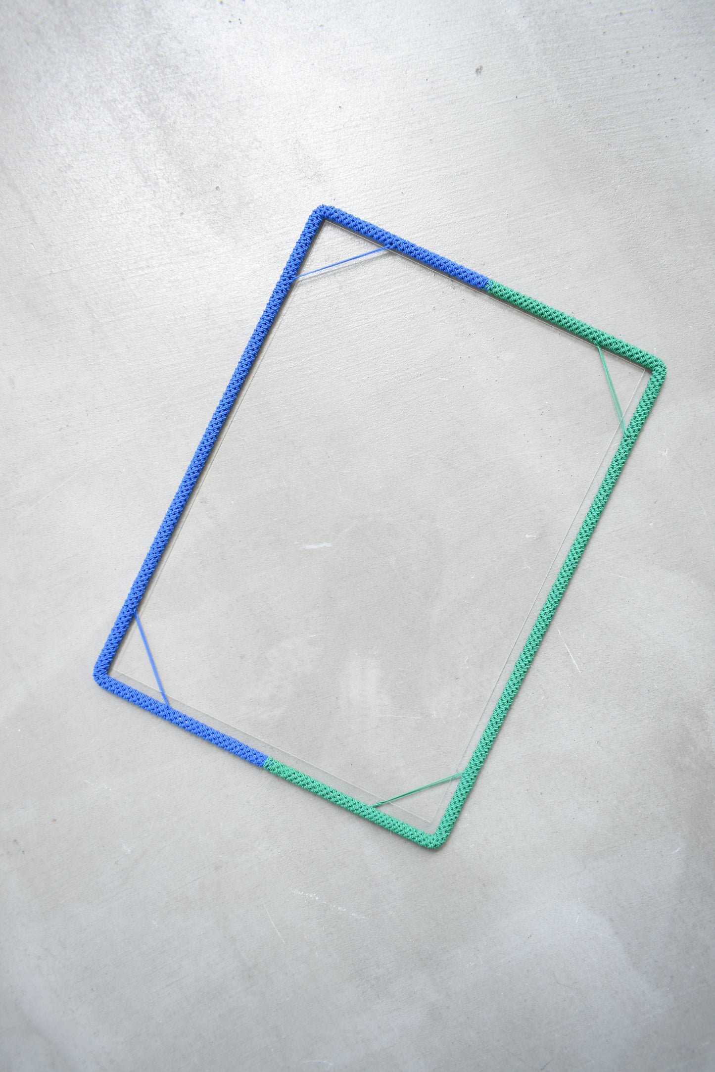 FRAME / A4 / cobalt blue × green