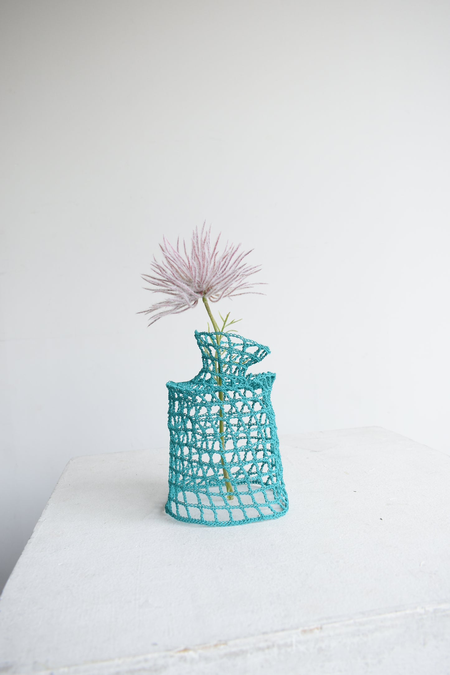 GRID VASE / cylinder / viridian