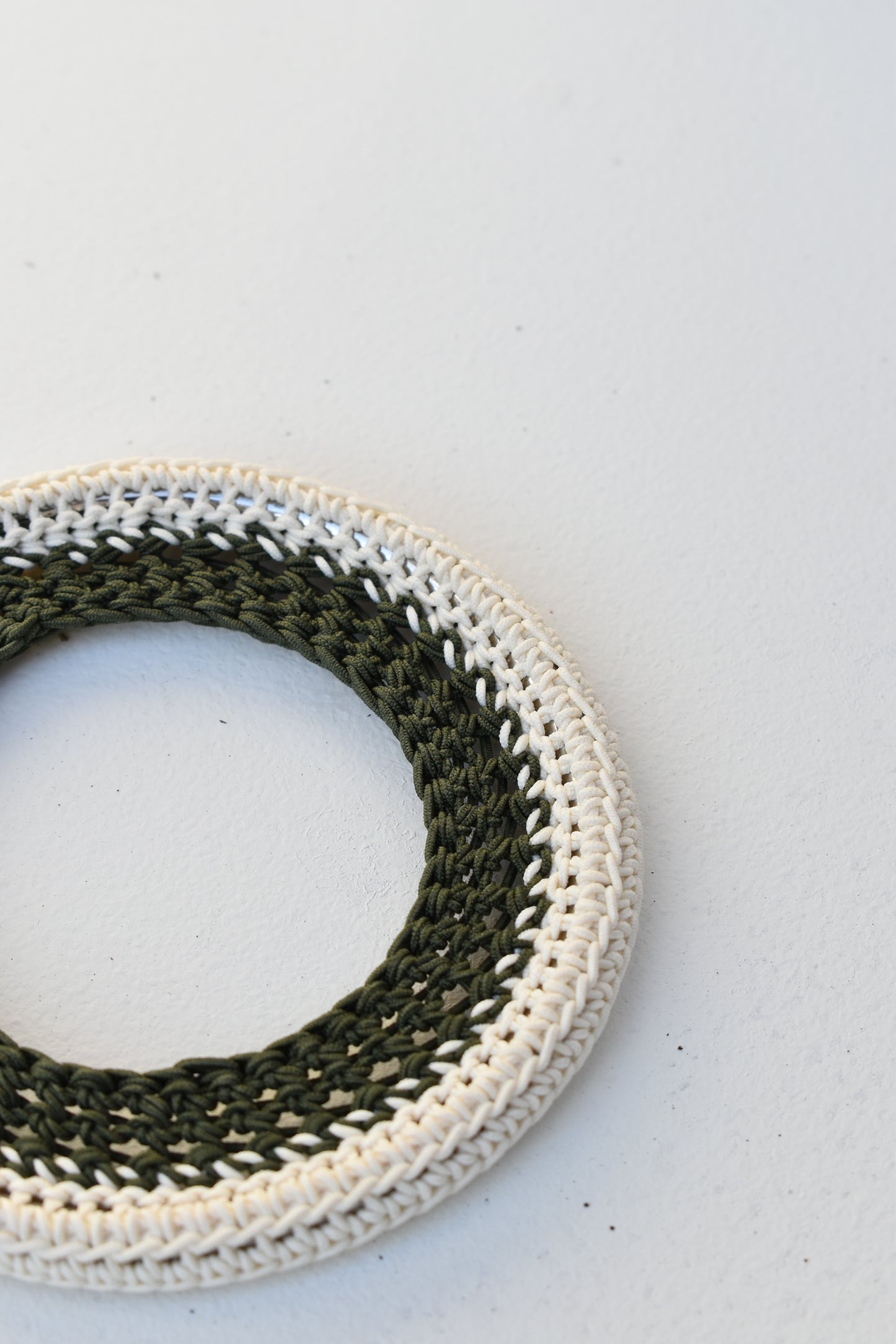 BANGLE / ivory × khaki