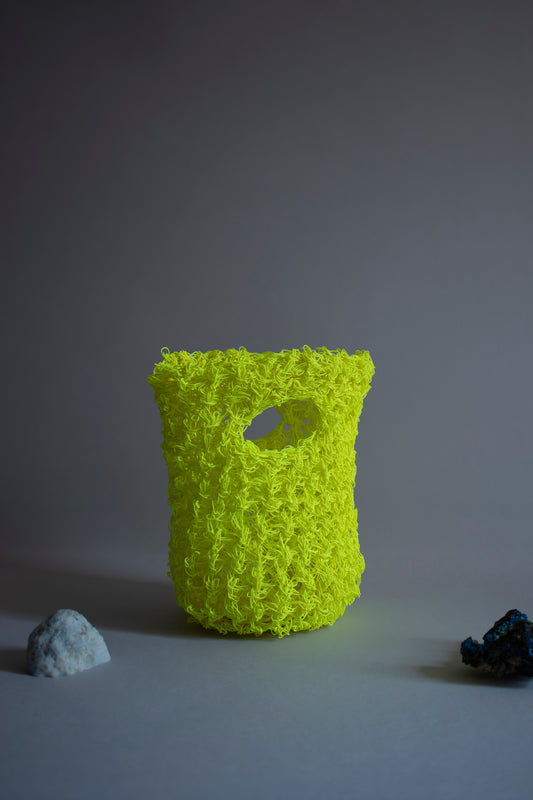 SHUKOU / loosechain bag / bright yellow