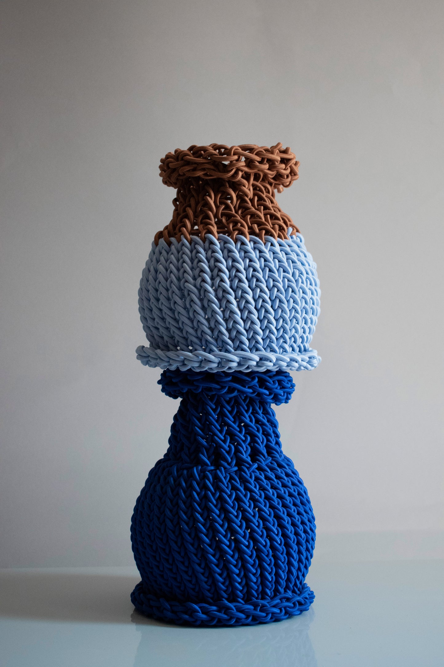 SHUKOU / bold vase / camel×light blue