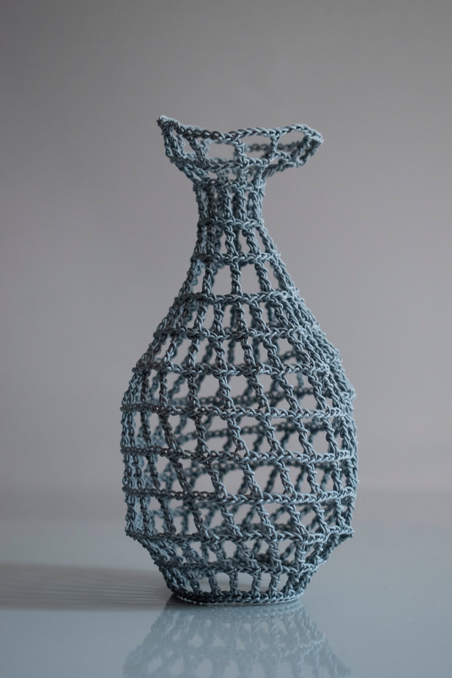 GRID VASE / tokkuri / gray