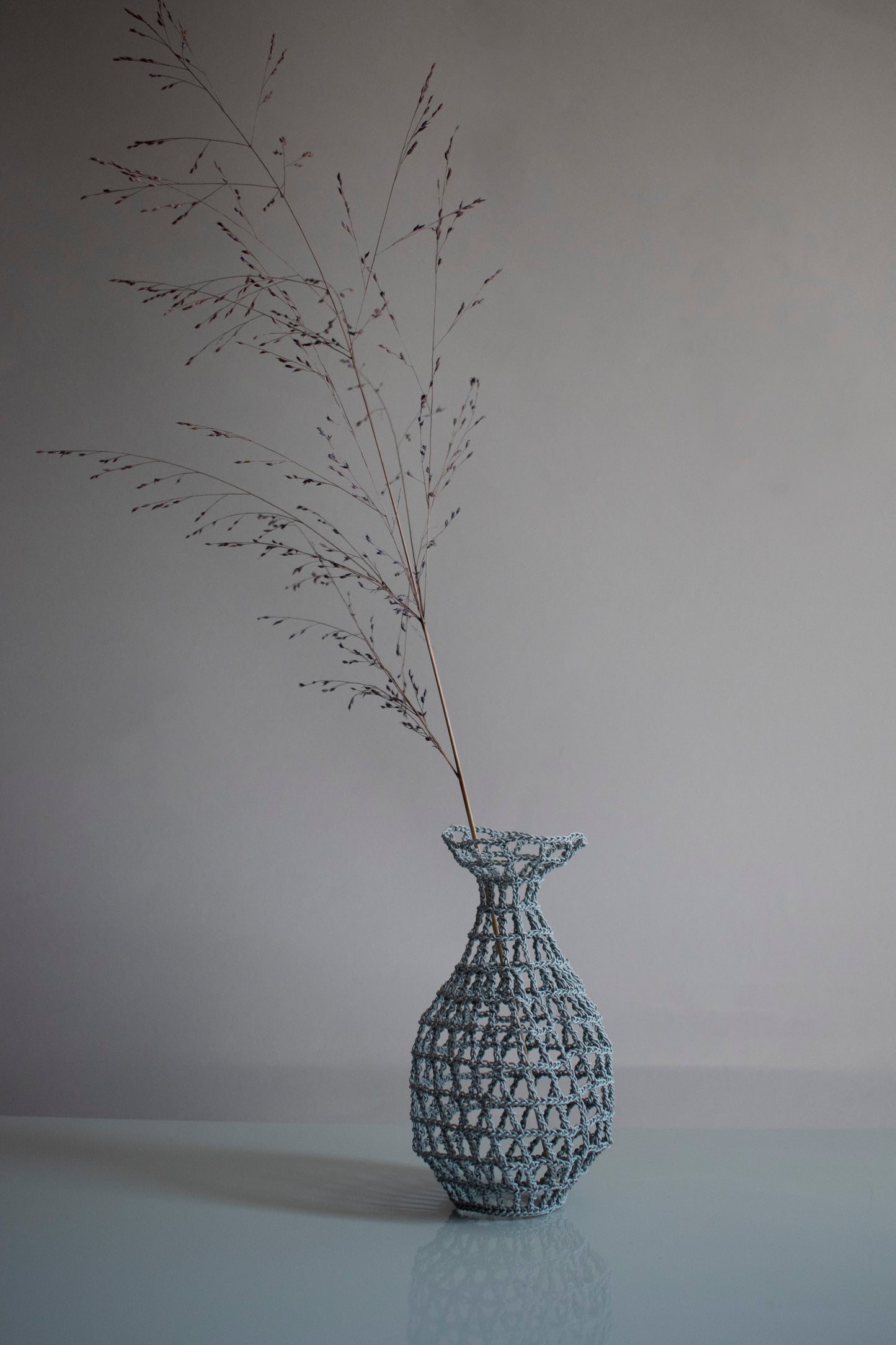 GRID VASE / tokkuri / gray