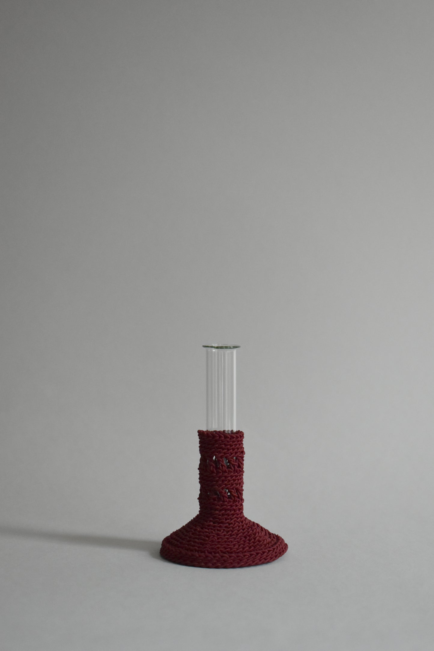TUBE VASE / M / maroon