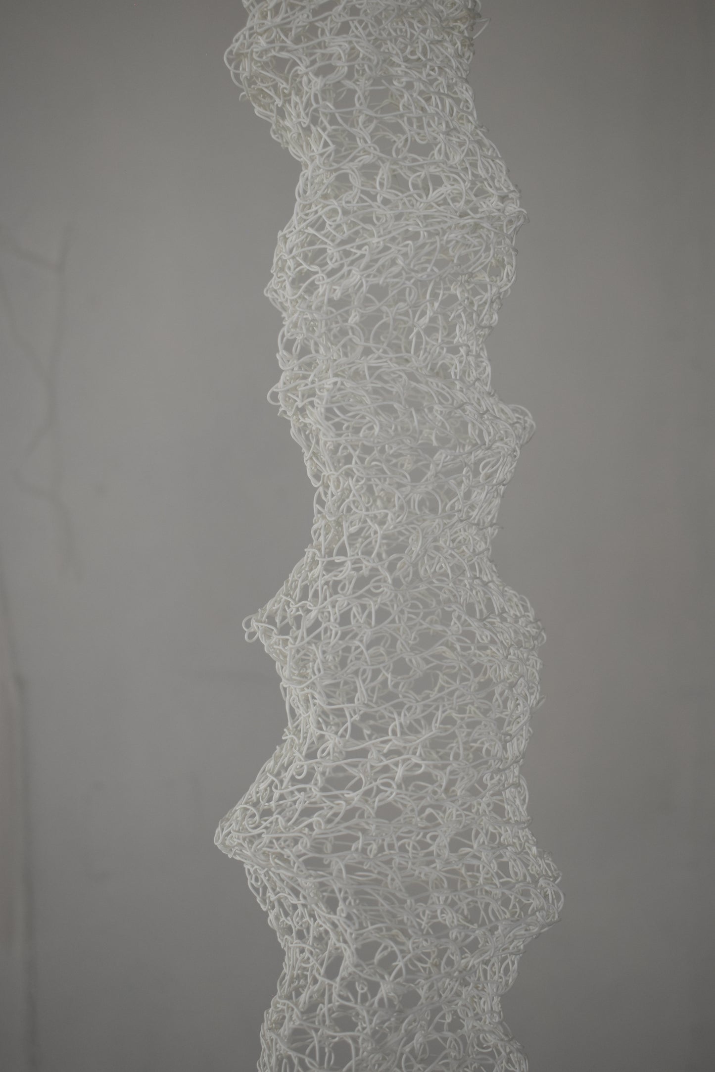 henrin / white