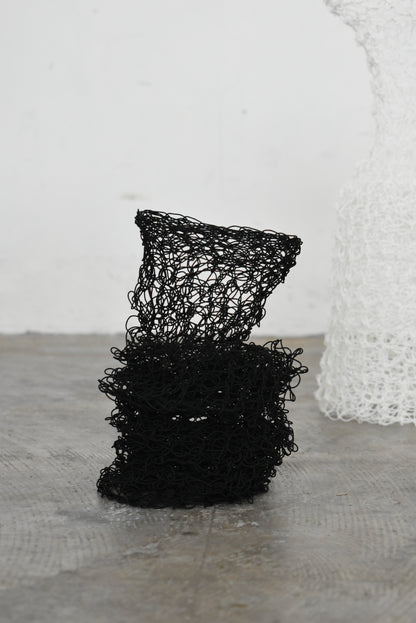 henrin / black