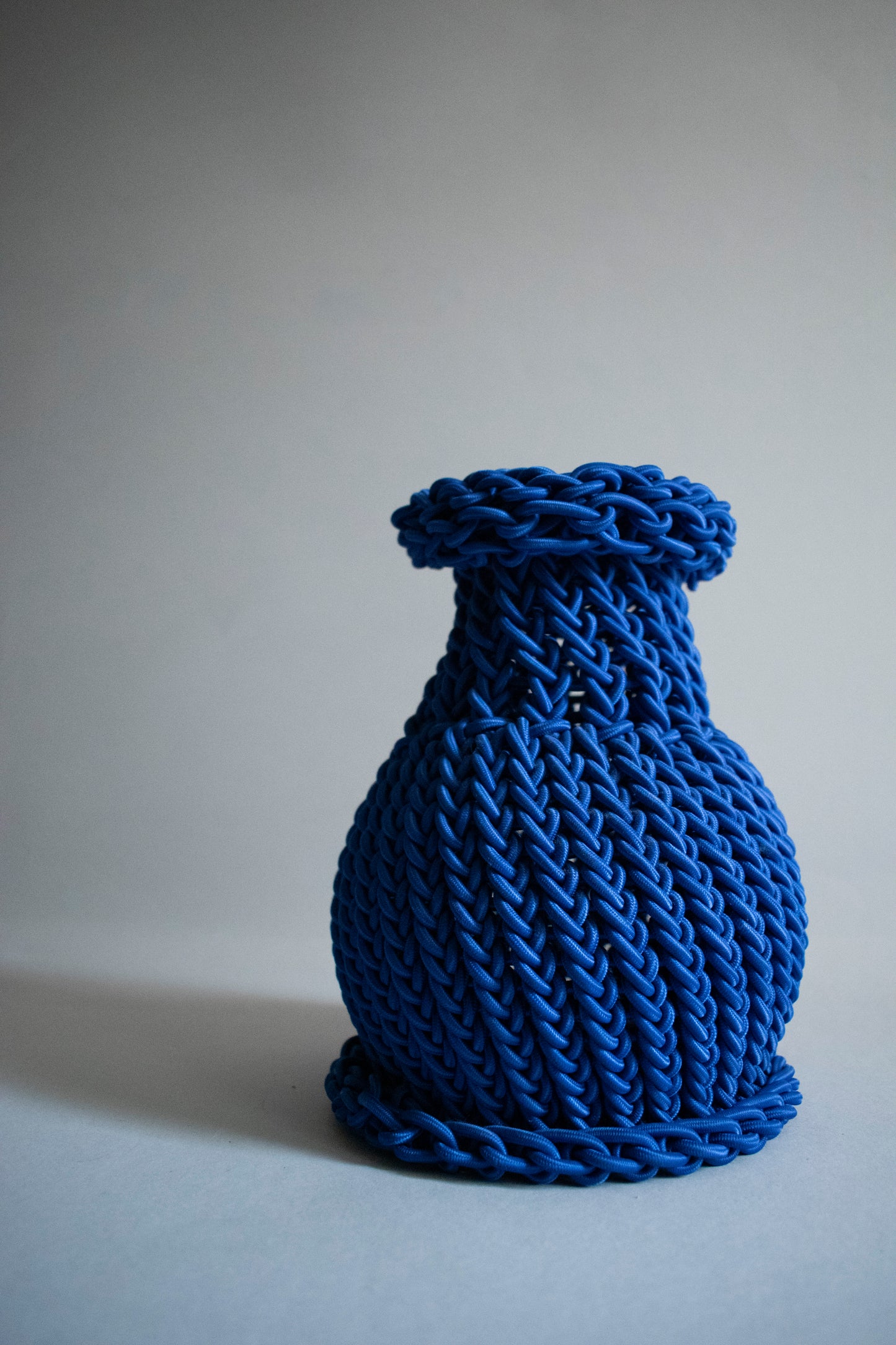 SHUKOU / bold vase / cobalt blue