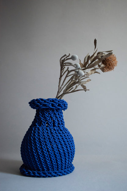 SHUKOU / bold vase / cobalt blue
