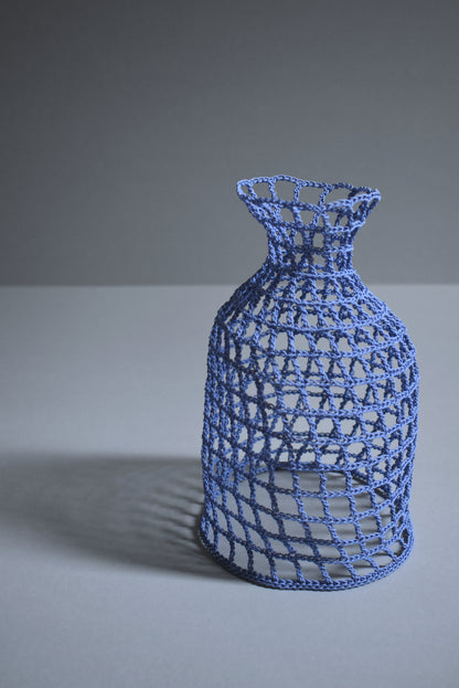 GRID VASE / cylinder / lavender