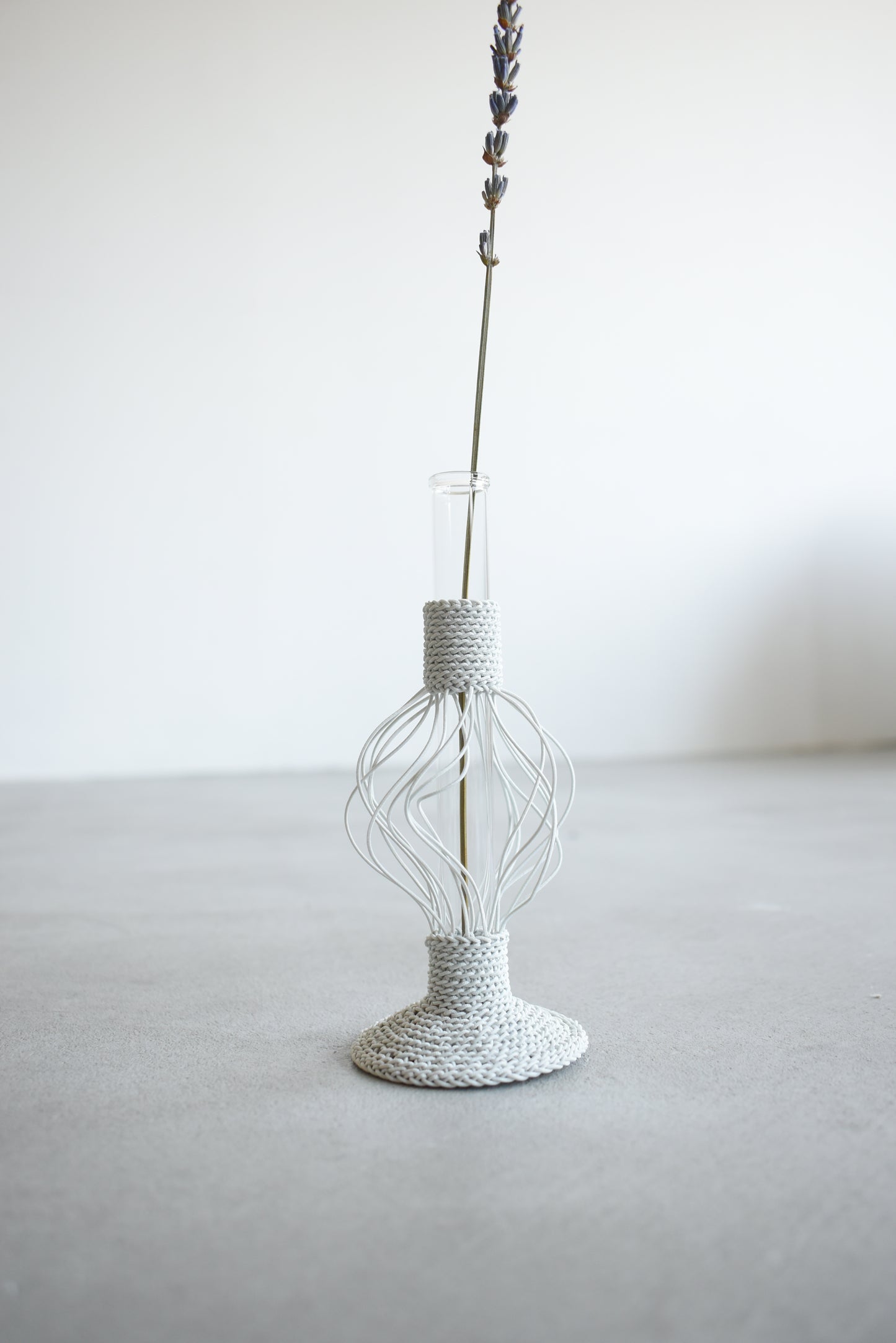 TUBE VASE / light gray