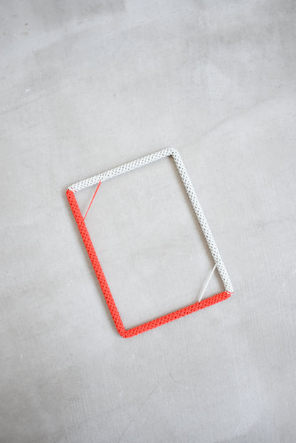 FRAME / A6 / light gray×red